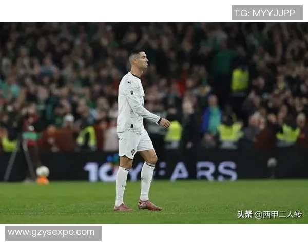 C罗红牌事件分析 是否被冤枉背后的判罚争议与深层原因